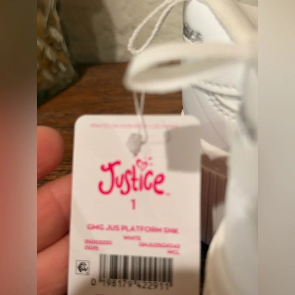 Justice Little Girl & Big Girl Platform Court Sneakers size 1